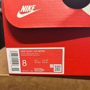 Nike Dunk Low Retro Sneakers